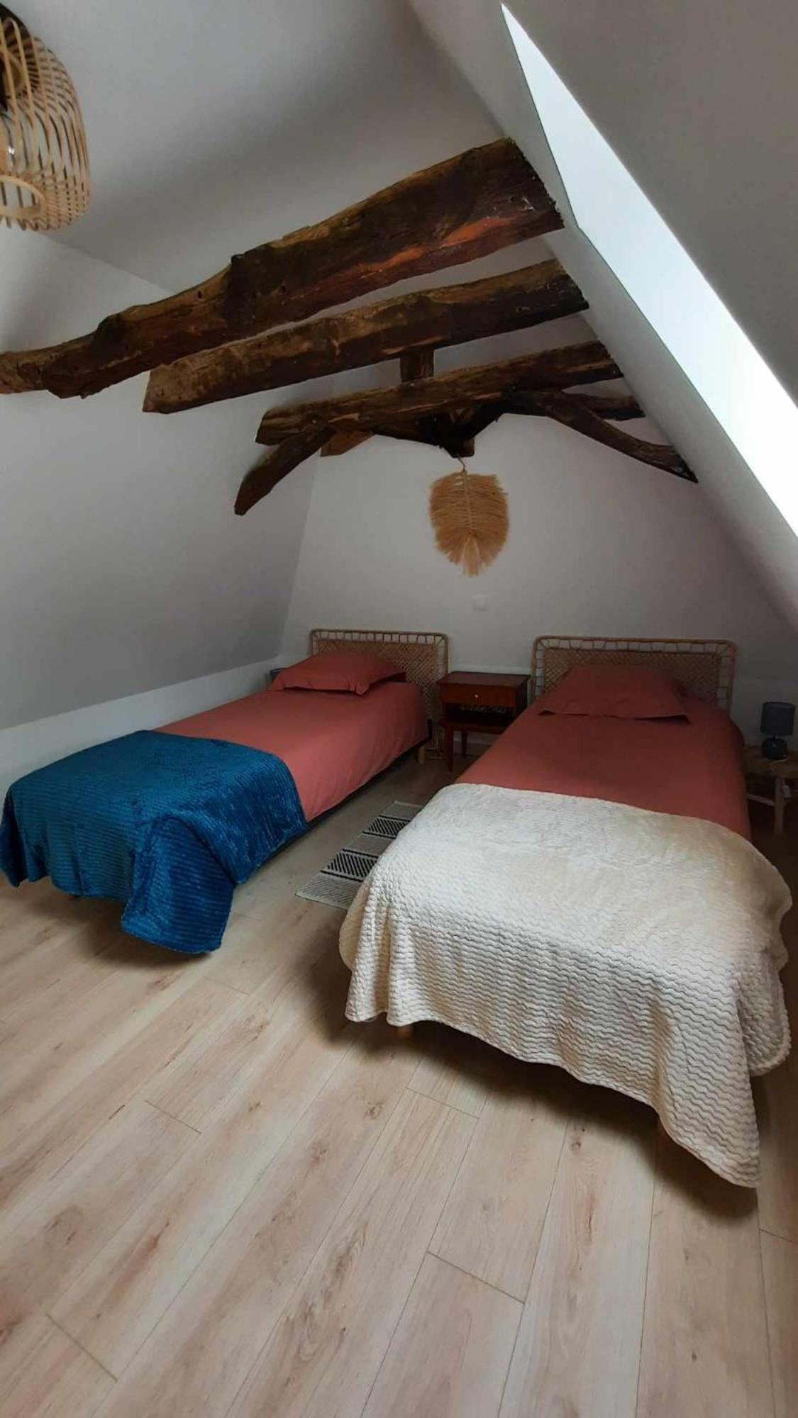 Gite Les Placettes Sainte-Foy-de-Longas Bagian luar foto