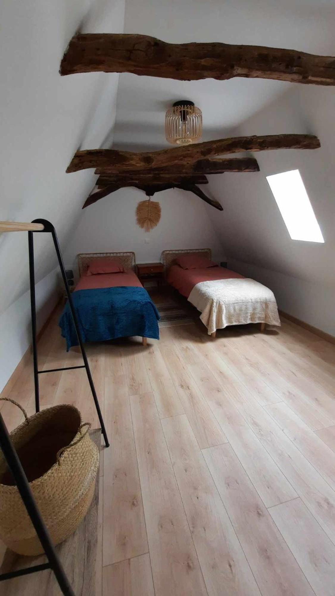 Gite Les Placettes Sainte-Foy-de-Longas Bagian luar foto